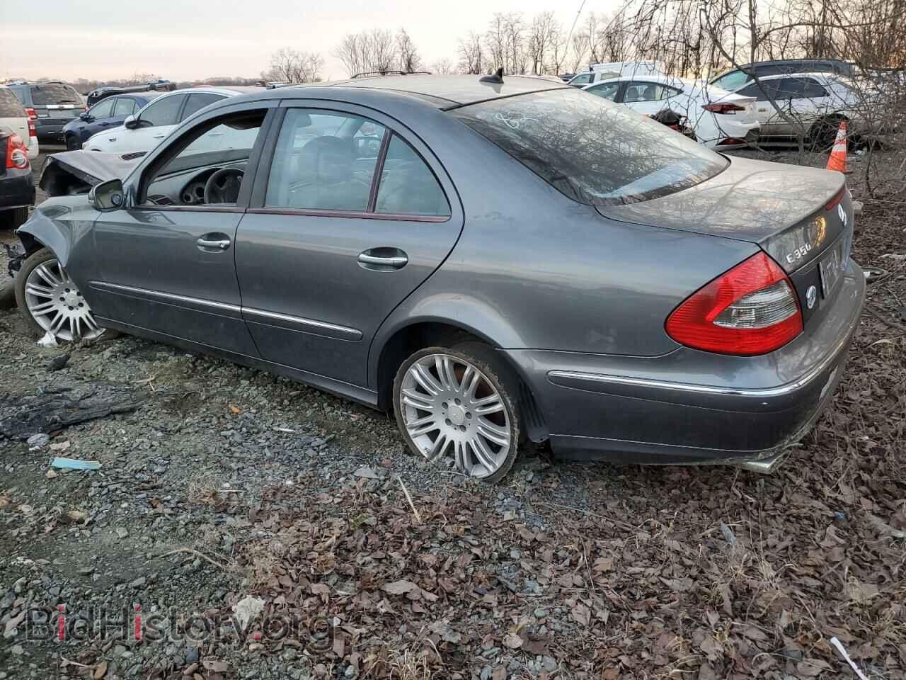 2008 MERCEDES-BENZ E-CLASS - VIN: WDBUF87X68B258250 - Фото 2