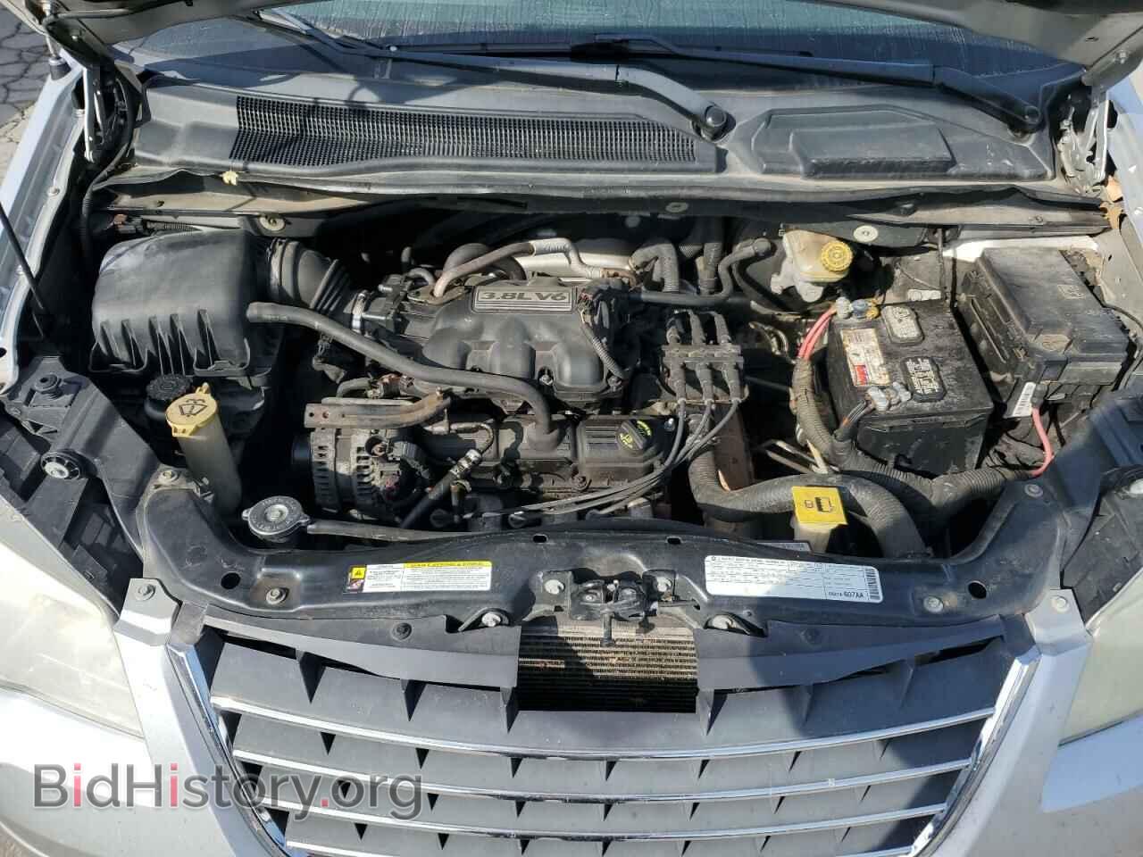 2009 CHRYSLER MINIVAN - VIN: 2A8HR54179R571991 - Фото 11