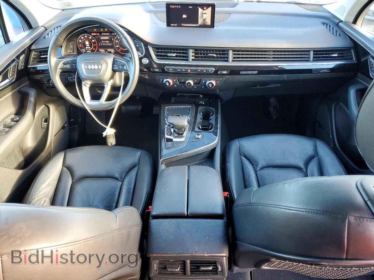2019 AUDI Q7 - VIN: WA1LAAF78KD044998 - Photo 8
