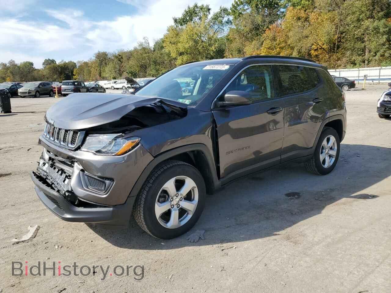 Фотография 3C4NJDBB0LT256235 - JEEP COMPASS 2020