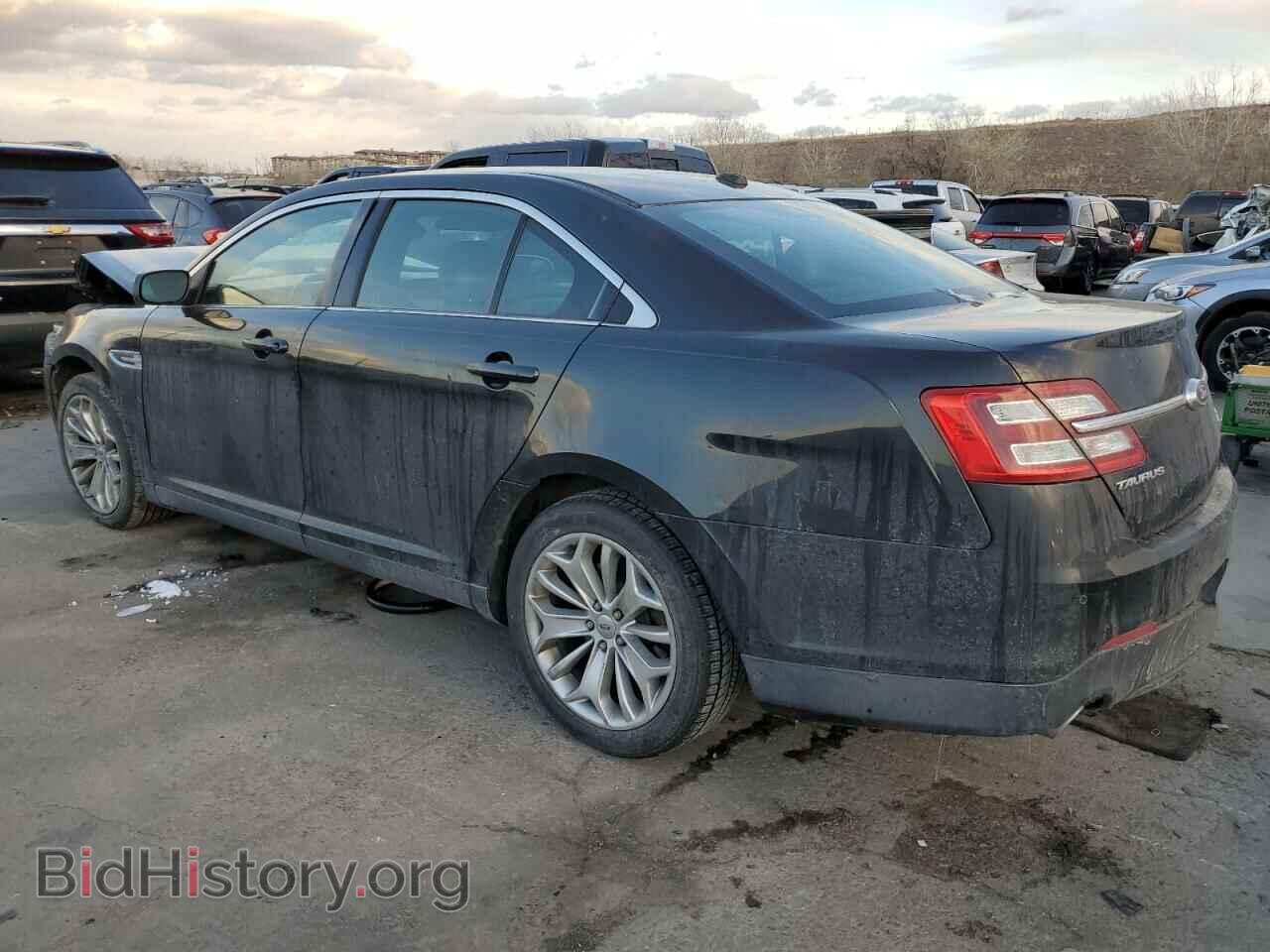 2013 FORD TAURUS - VIN: 1FAHP2F88DG138640 - Фото 2