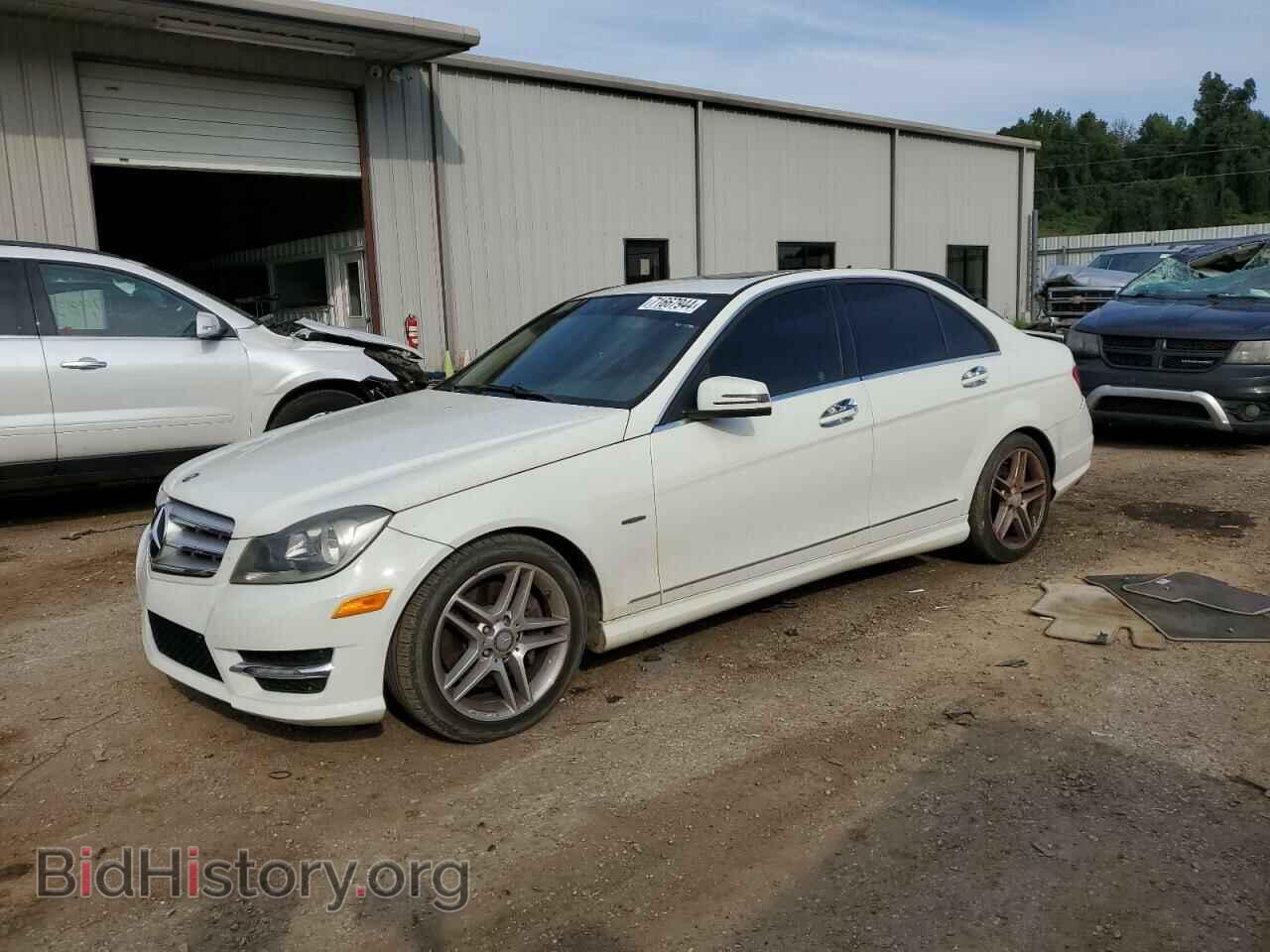 Фотография WDDGF5HB5CR202063 - MERCEDES-BENZ C-CLASS 2012