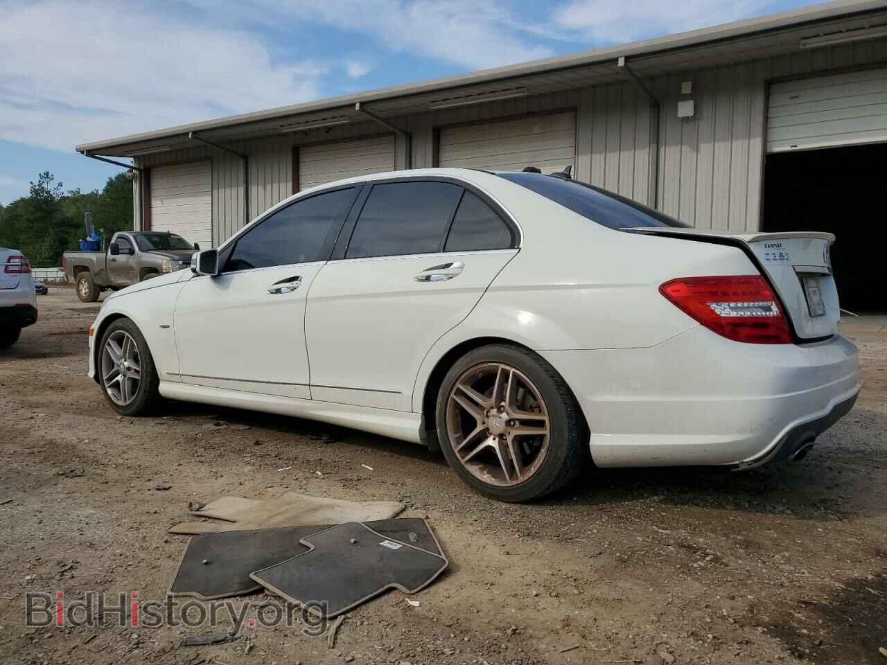 2012 MERCEDES-BENZ C-CLASS - VIN: WDDGF5HB5CR202063 - Фото 2