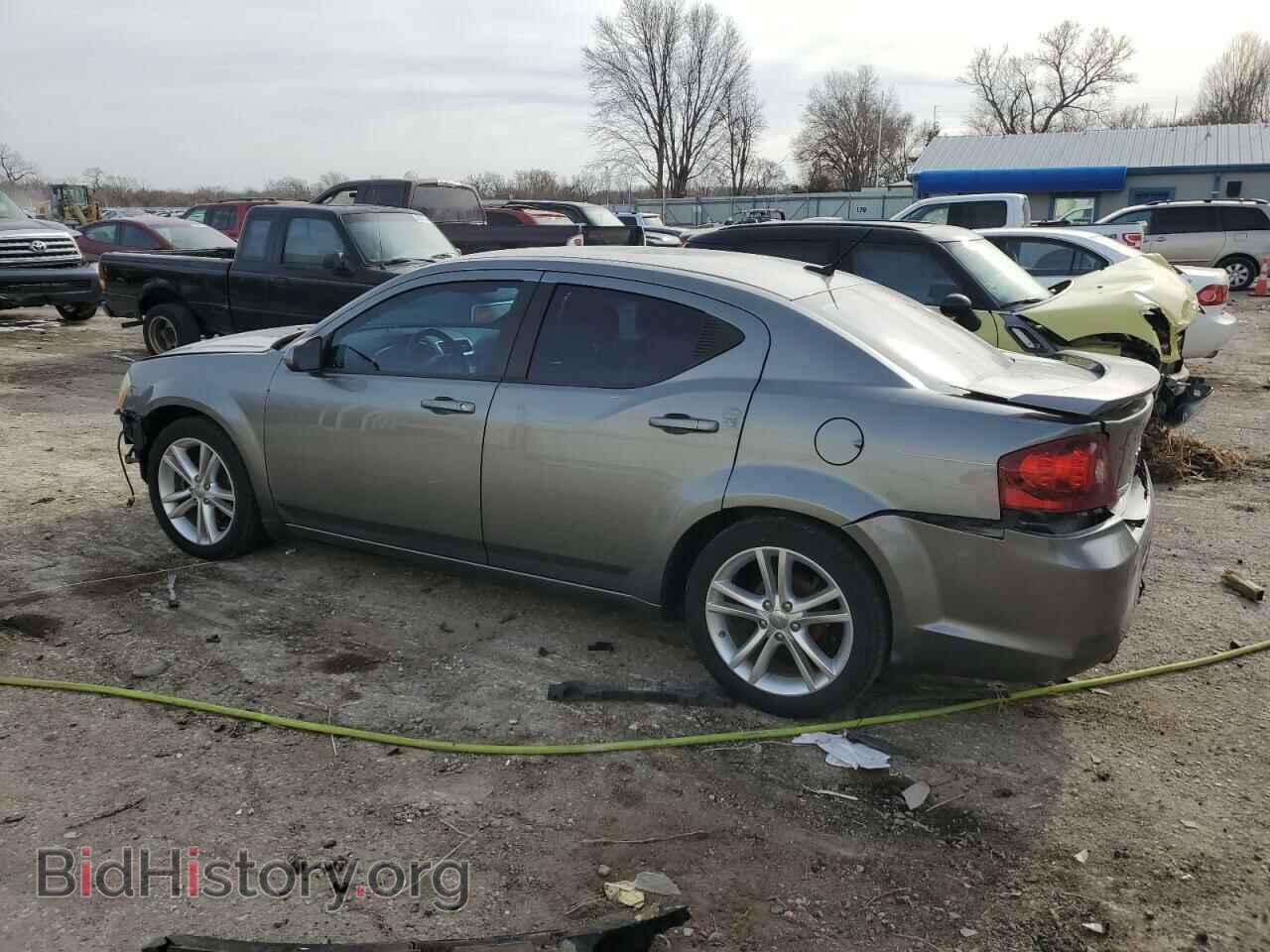 2011 DODGE AVENGER - VIN: 1B3BD1FG4BN593523 - Фото 2
