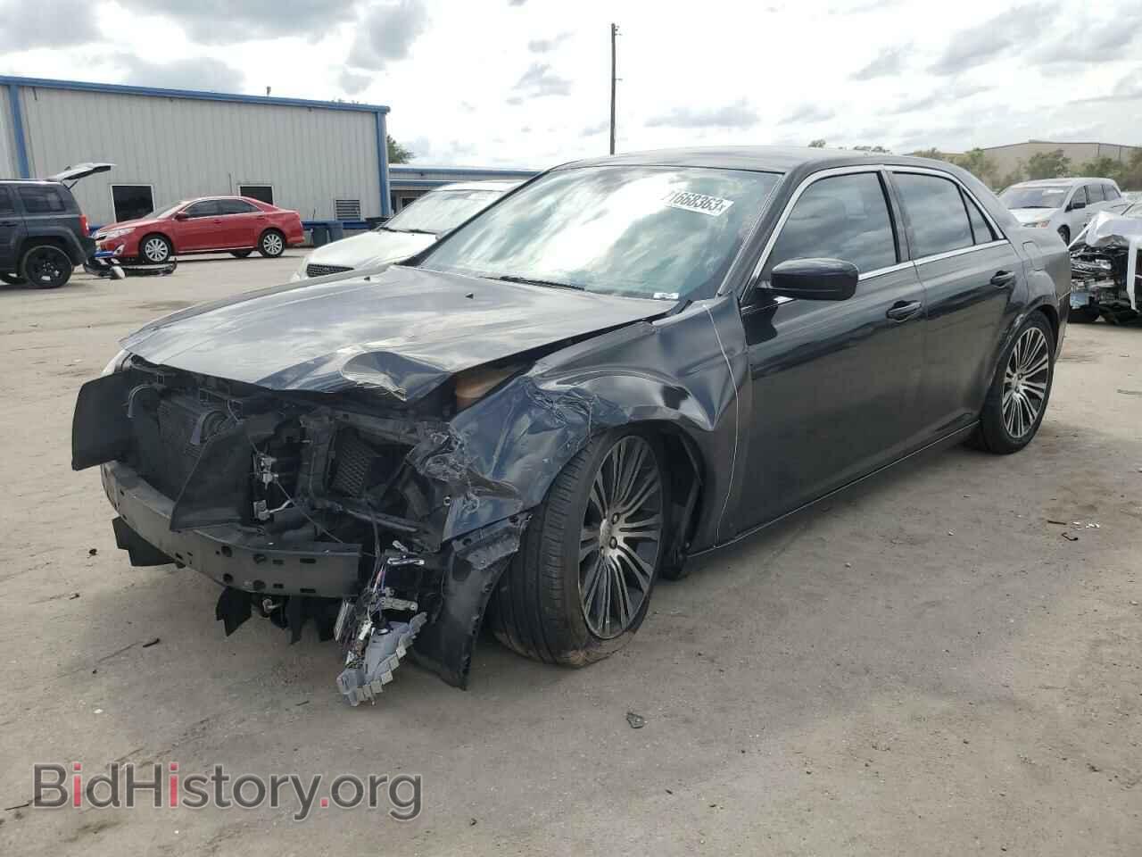 Фотография 2C3CCABG4EH119052 - CHRYSLER 300 2014