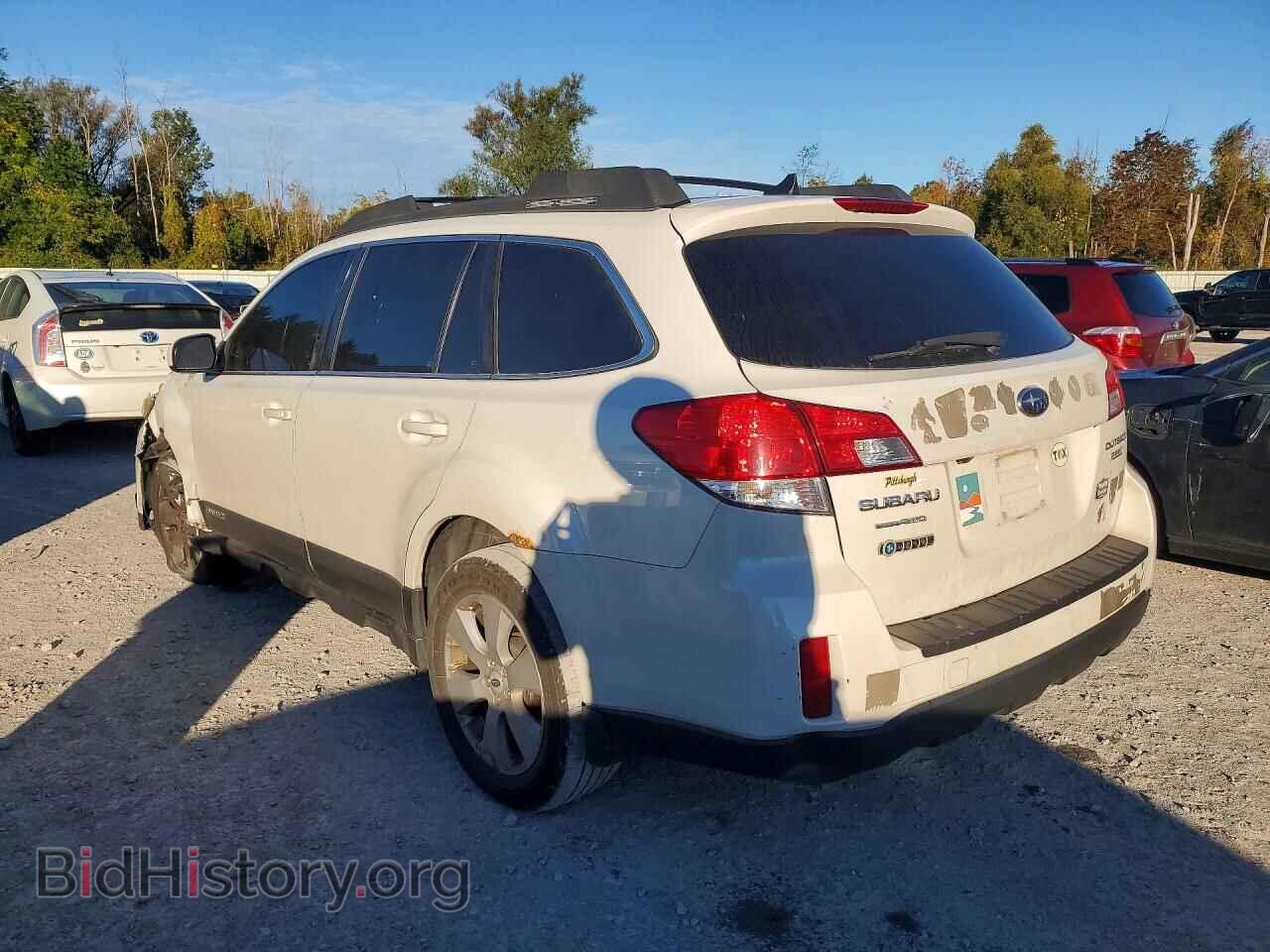 2012 SUBARU OUTBACK - VIN: 4S4BRBKC7C3214709 - Photo 2