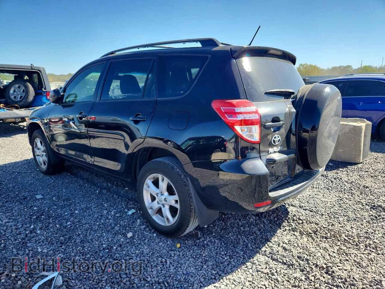 2012 TOYOTA RAV4 - VIN: JTMZF4DV5CD032183 - Photo 2