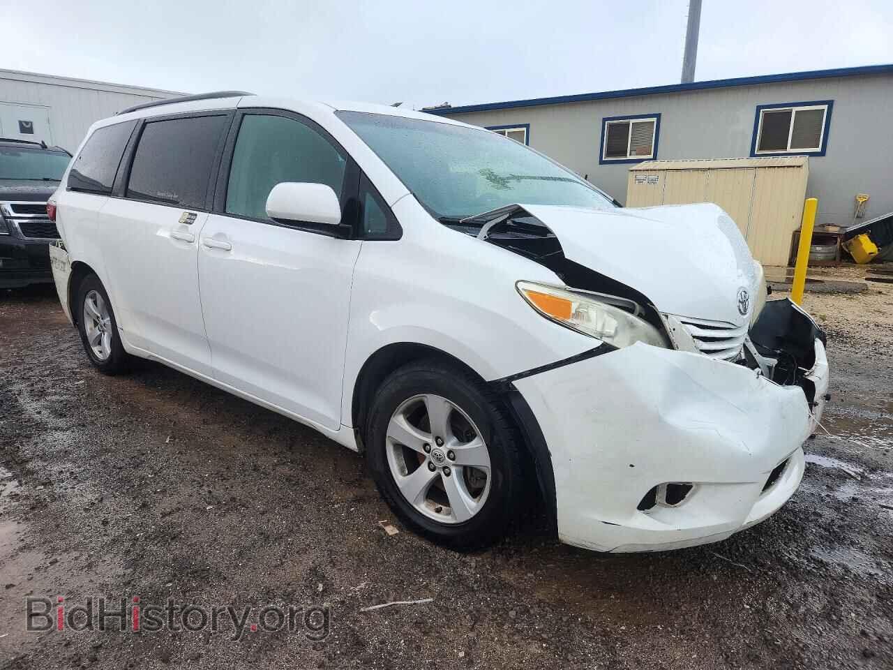 2017 TOYOTA SIENNA - VIN: 5TDKZ3DC0HS787514 - Фото 4