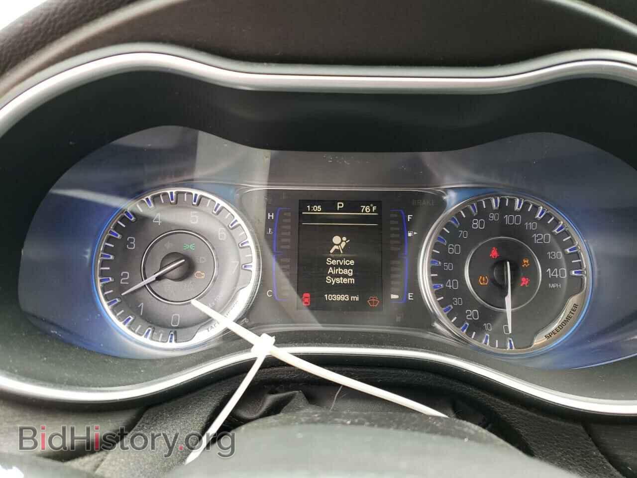 2016 CHRYSLER 200 - VIN: 1C3CCCAB8GN116005 - Фото 9