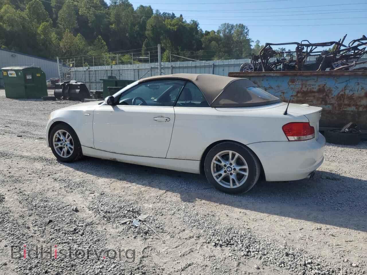 2009 BMW 1 SERIES - VIN: WBAUL73529VJ76229 - Фото 2