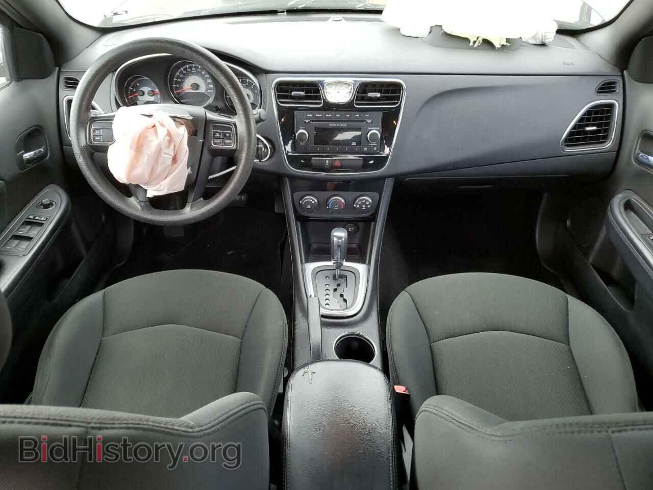 2012 CHRYSLER 200 - VIN: 1C3CCBAB0CN117749 - Фото 8