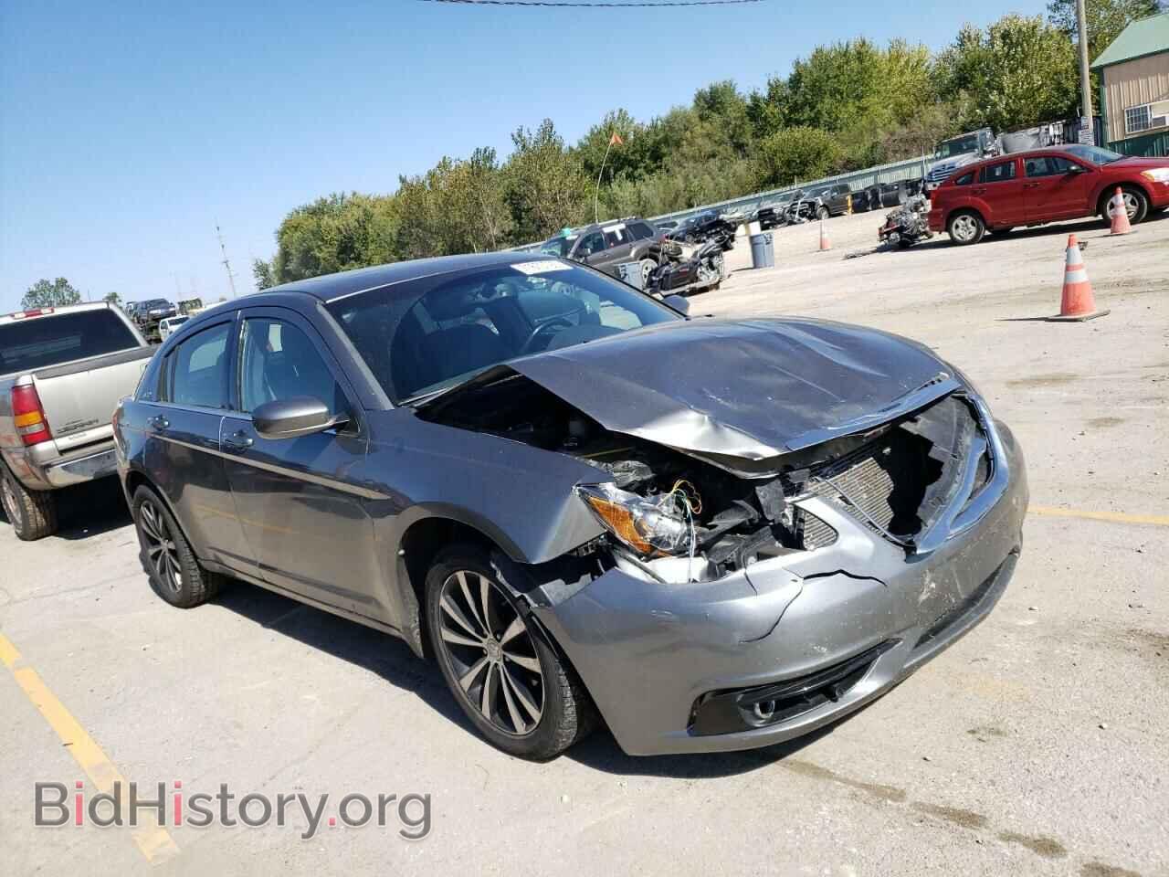 2012 CHRYSLER 200 - VIN: 1C3CCBHG7CN125834 - Фото 4