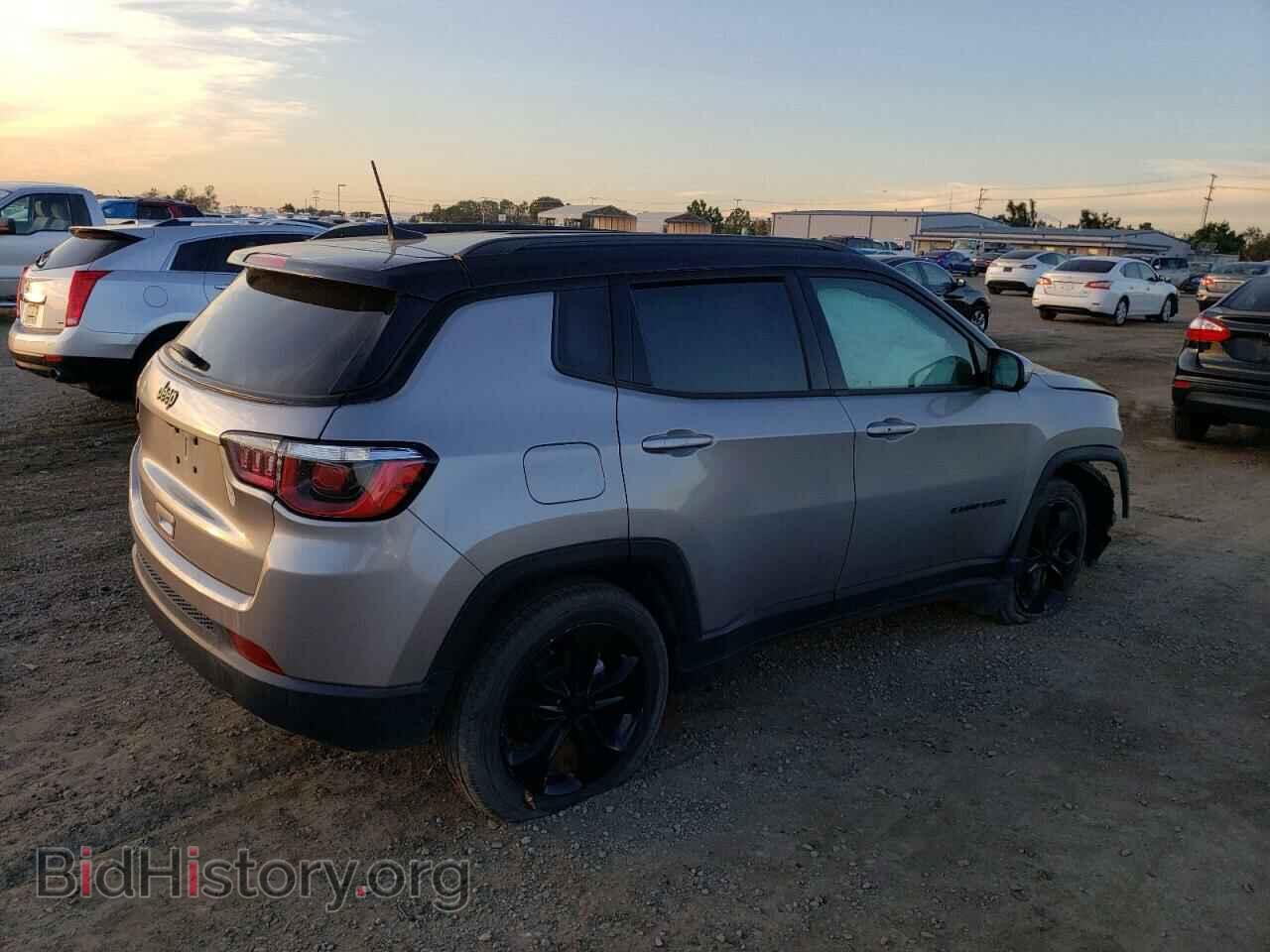 2019 JEEP COMPASS - VIN: 3C4NJCBB6KT727281 - Photo 3