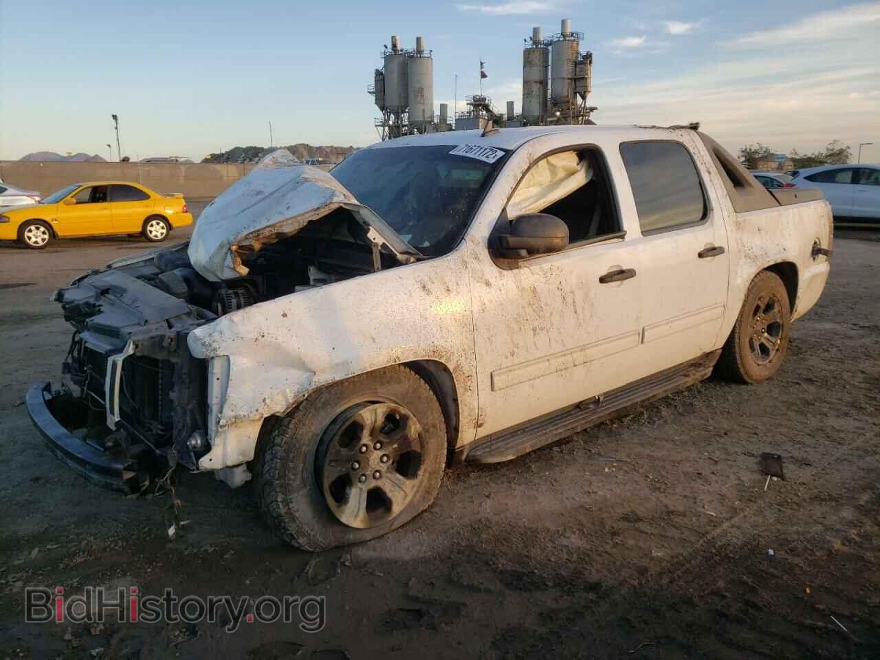 Фотография 3GNNCEE07AG281429 - CHEVROLET AVALANCHE 2010