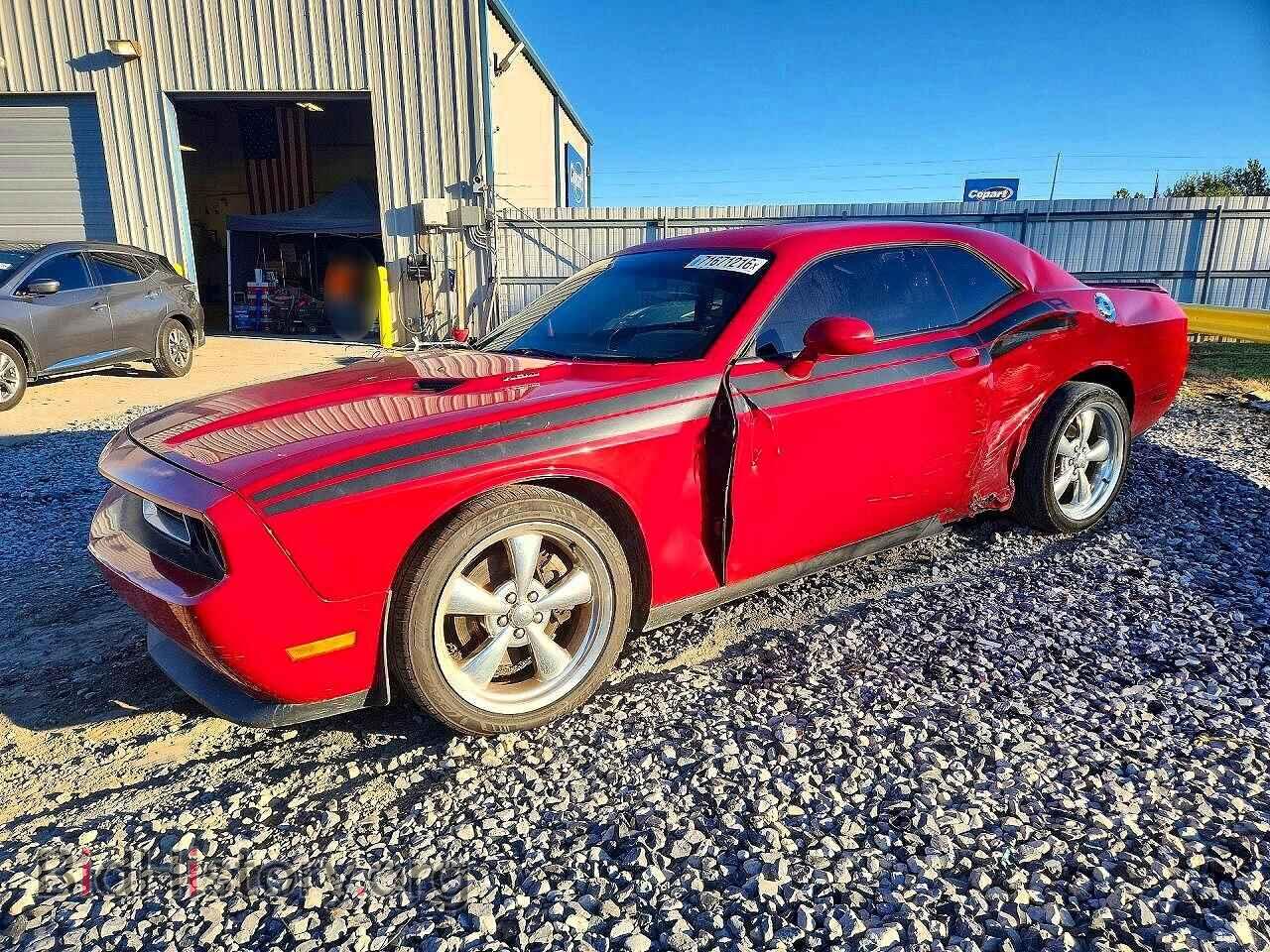 Photo 2C3CDYBT8DH515826 - DODGE CHALLENGER 2013