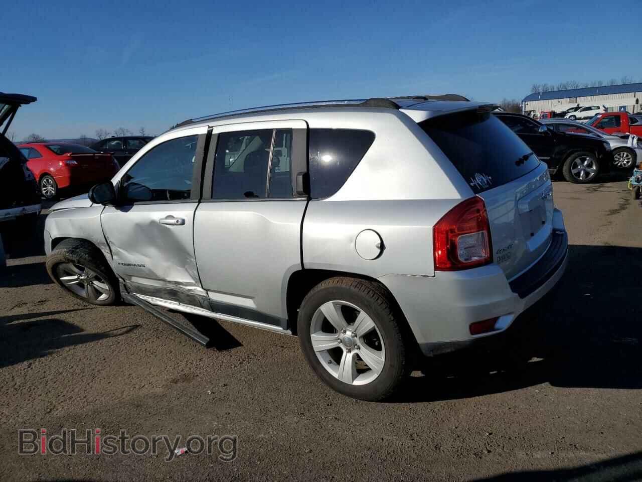 2011 JEEP COMPASS - VIN: 1J4NF1FB4BD244811 - Photo 2