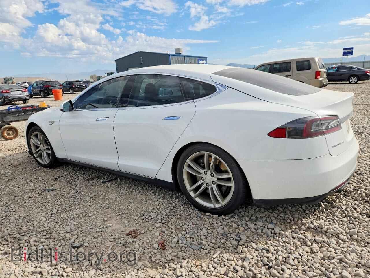 2013 TESLA MODEL S - VIN: 5YJSA1AC1DFP10231 - Photo 2