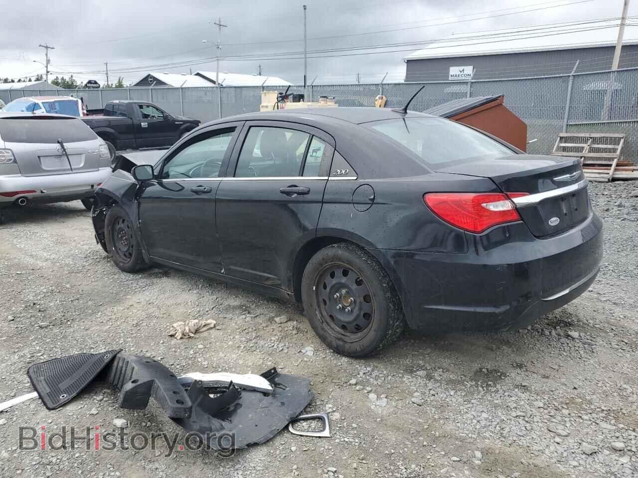 2013 CHRYSLER 200 - VIN: 1C3CCBAB5DN697100 - Фото 2