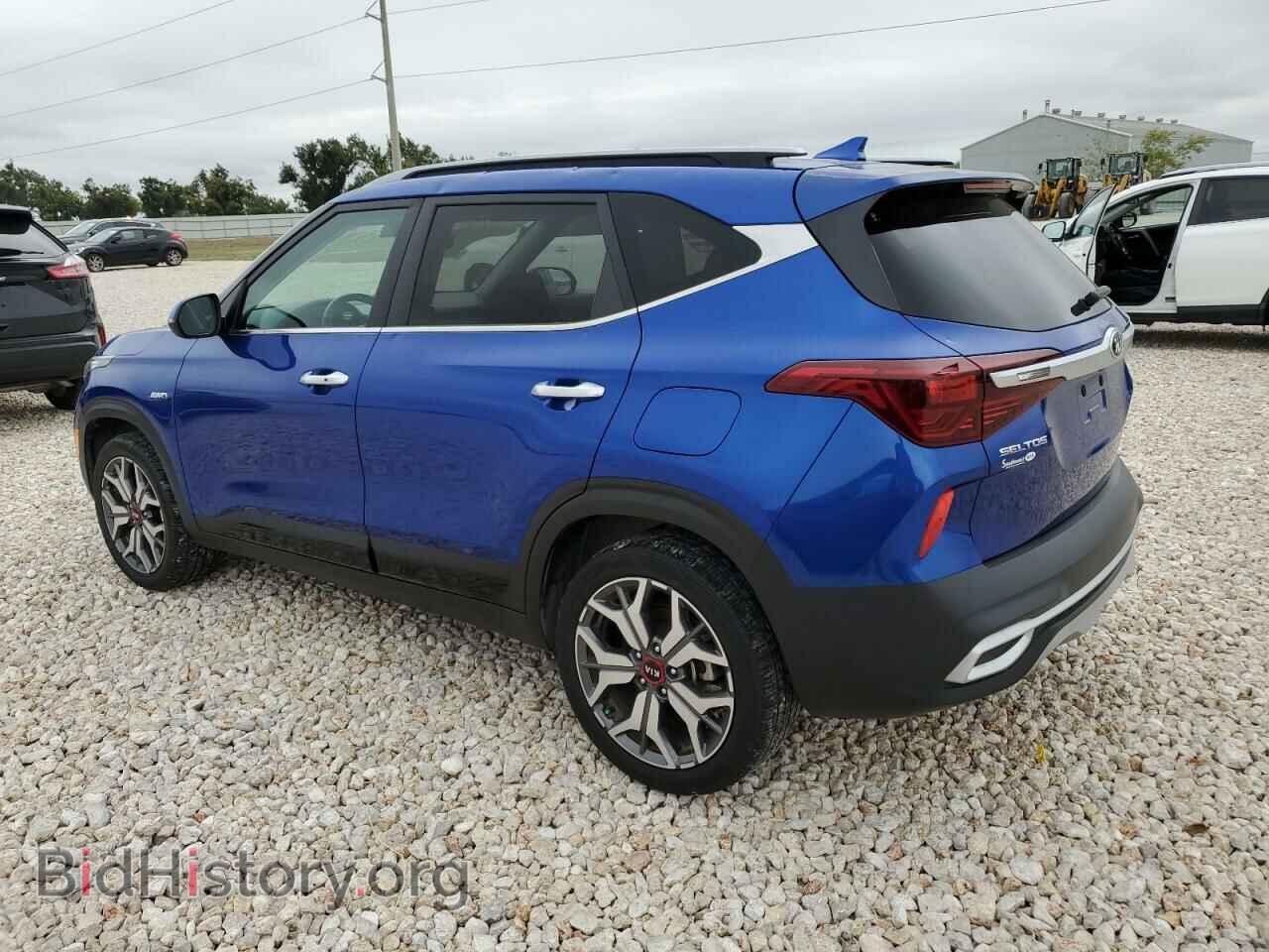 2021 KIA SELTOS - VIN: KNDETCA27M7115593 - Фото 2