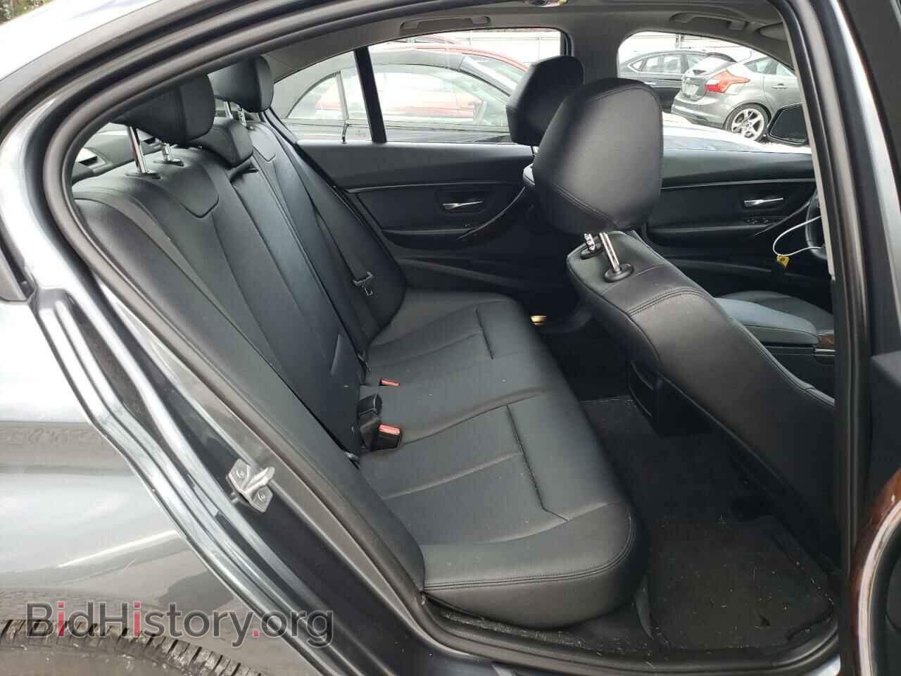 2016 BMW 3 SERIES - VIN: WBA8E5G52GNT40909 - Фото 10