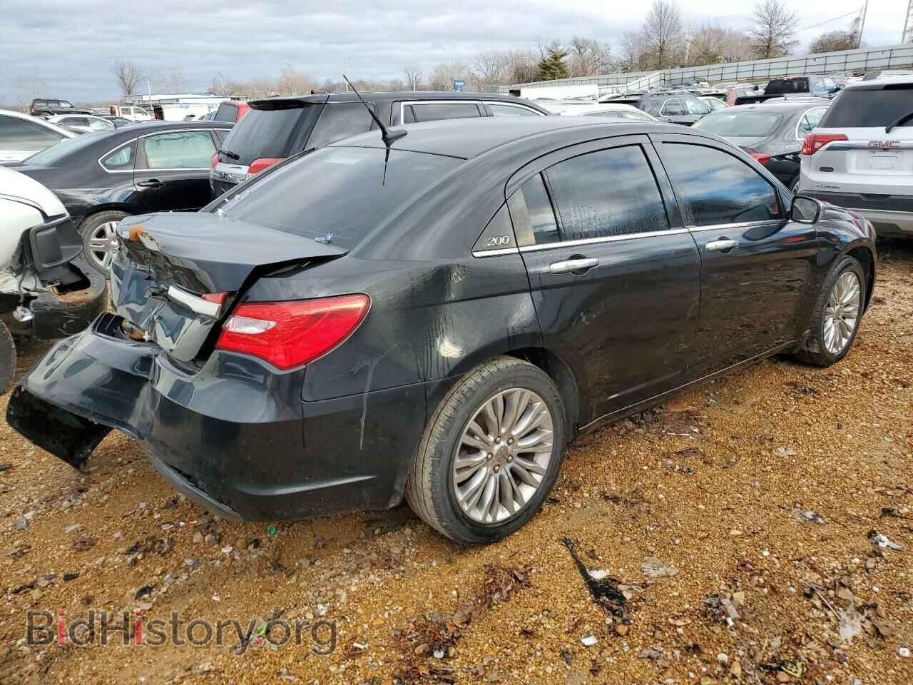 2011 CHRYSLER 200 - VIN: 1C3BC2FG2BN517875 - Фото 3
