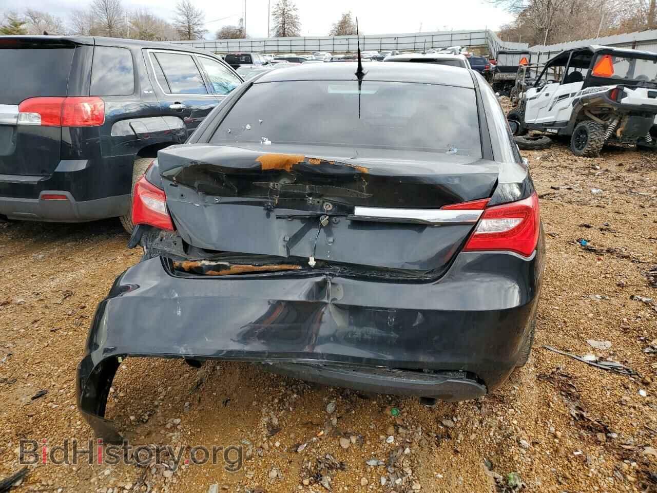 2011 CHRYSLER 200 - VIN: 1C3BC2FG2BN517875 - Фото 6