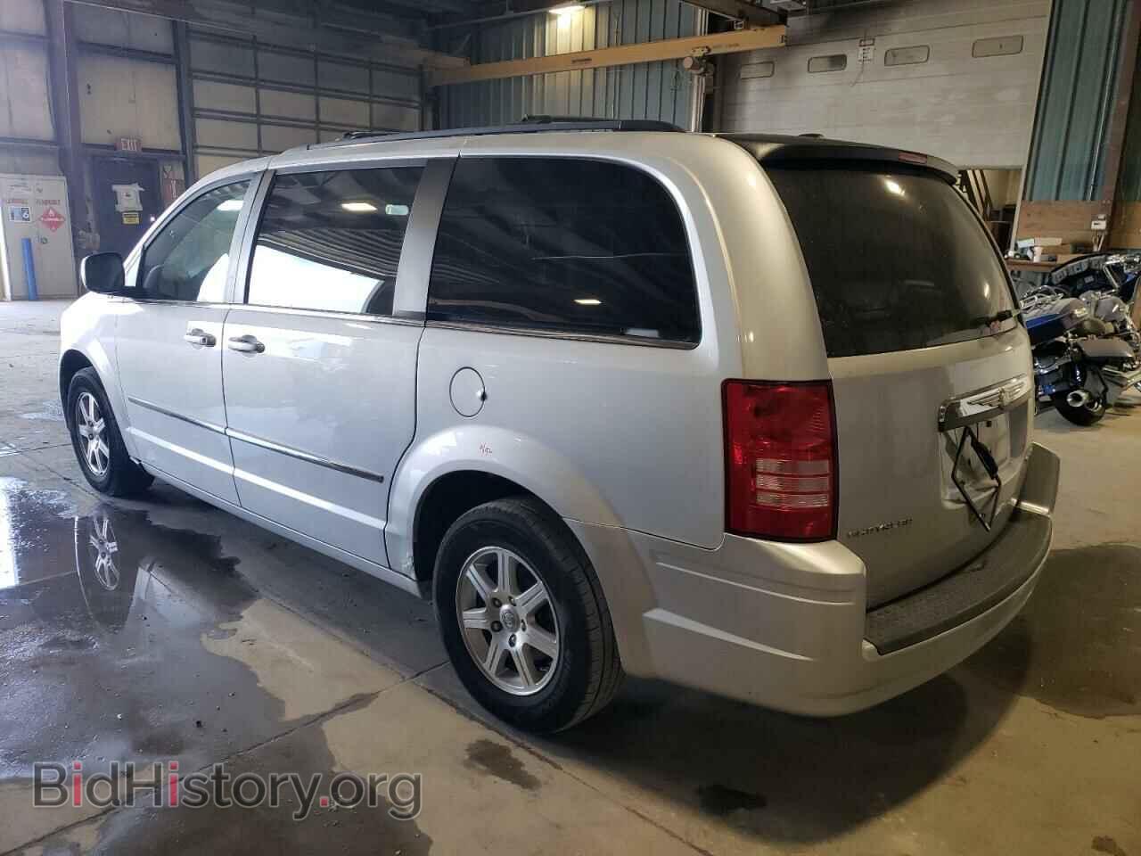 2009 CHRYSLER MINIVAN - VIN: 2A8HR54159R508145 - Фото 2