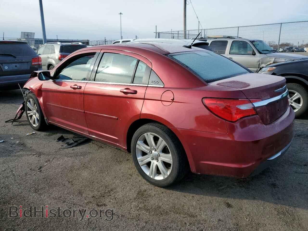 2013 CHRYSLER 200 - VIN: 1C3CCBBB5DN516074 - Photo 2