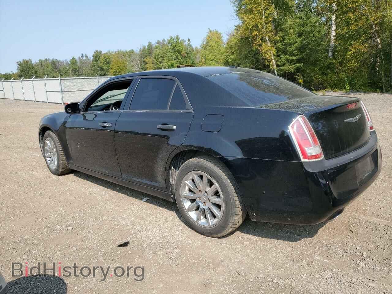 2014 CHRYSLER 300 - VIN: 2C3CCAEG8EH223362 - Фото 2