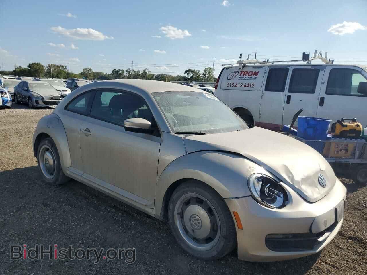 2012 VOLKSWAGEN BEETLE - VIN: 3VWJX7AT8CM660609 - Фото 4