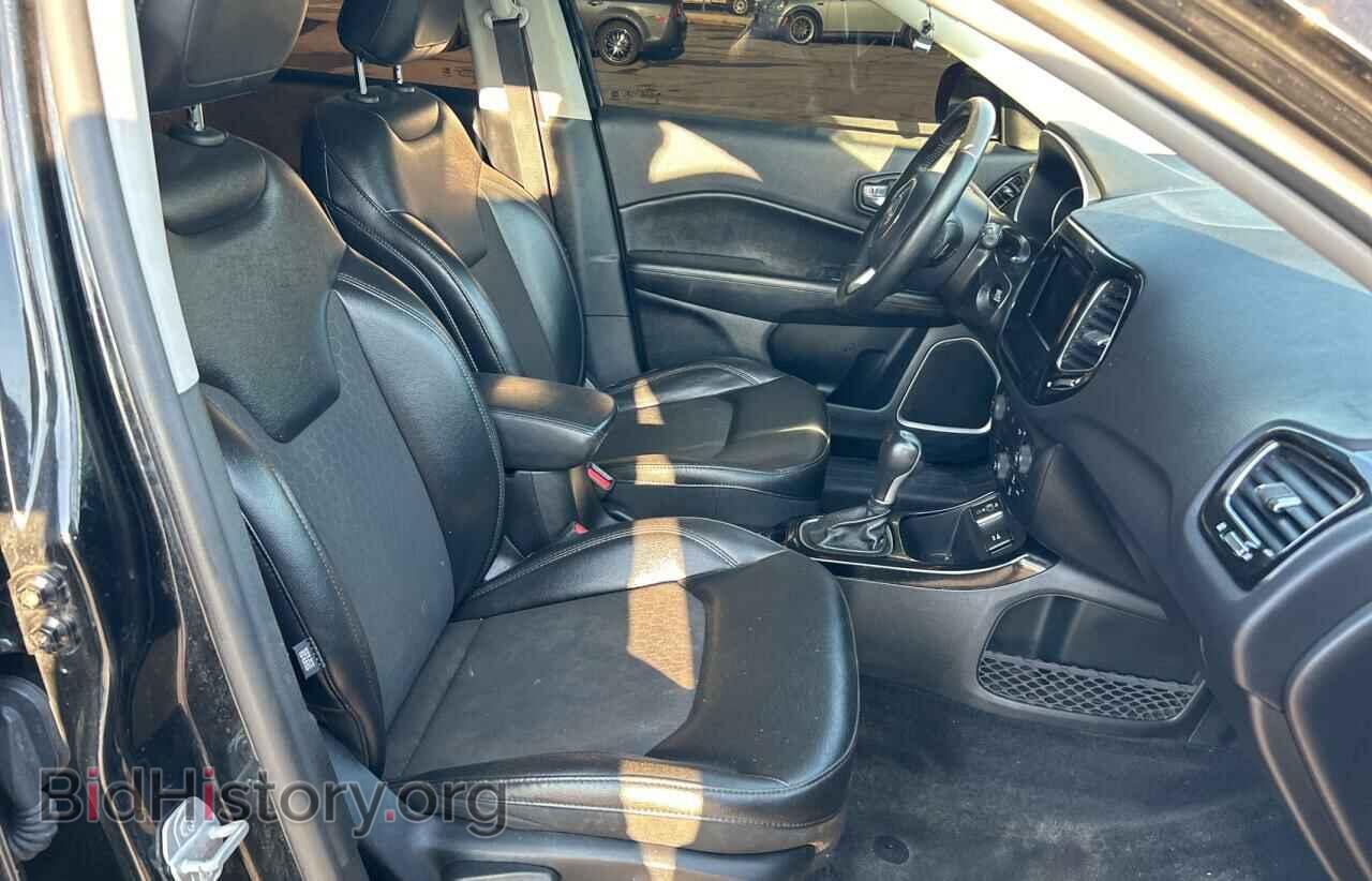 2019 JEEP COMPASS - VIN: 3C4NJCBB7KT613452 - Фото 5