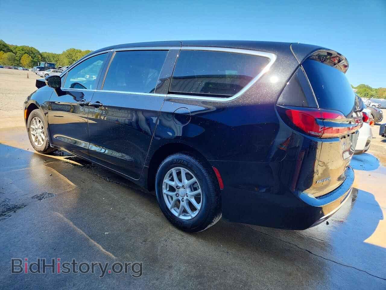 2027 CHRYSLER PACIFICA - VIN: 2C4RC1BG0VR560242 - Photo 2