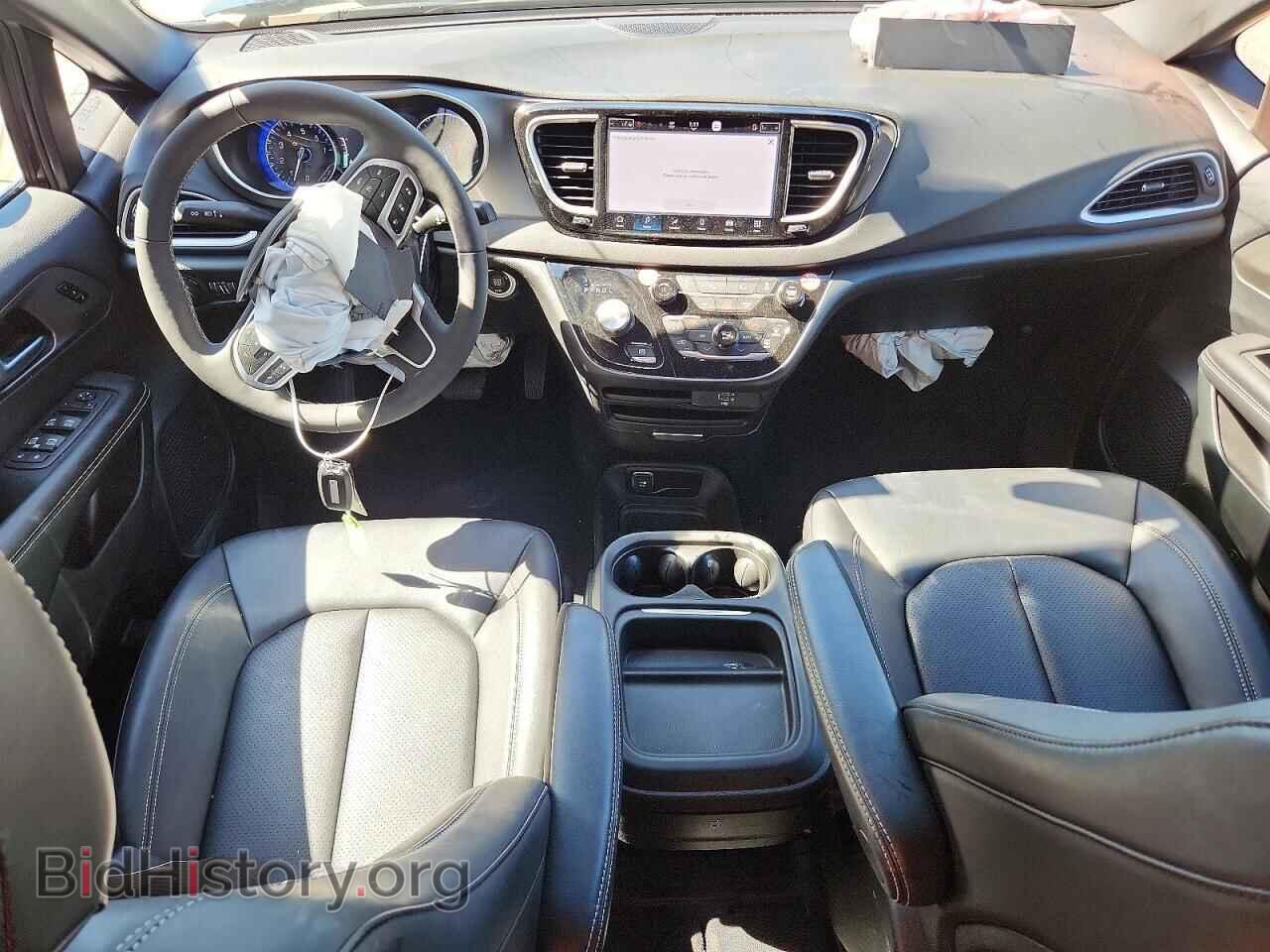 2027 CHRYSLER PACIFICA - VIN: 2C4RC1BG0VR560242 - Photo 8
