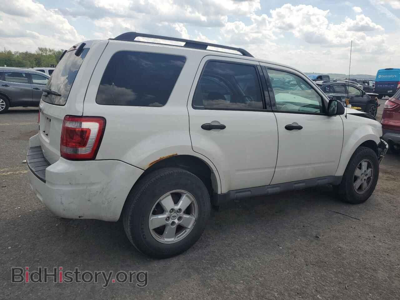 2012 FORD ESCAPE - VIN: 1FMCU0D72CKB48101 - Фото 3