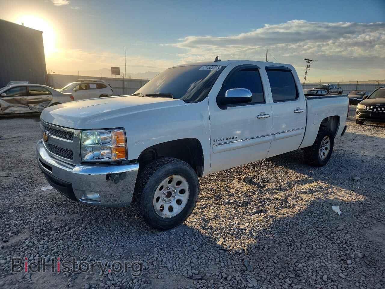 2013 Chevrolet SILVERADO C1500 LT (VIN 3GCPCSE04DG153105) — photo 1 of 12, Copart, damage: rear end