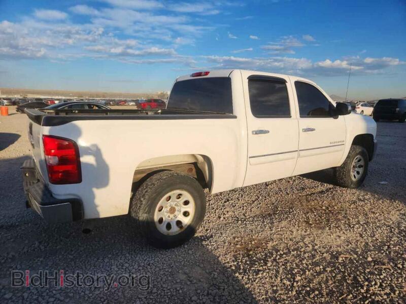 2013 Chevrolet SILVERADO (VIN 3GCPCSE04DG153105) — photo 3 of 12