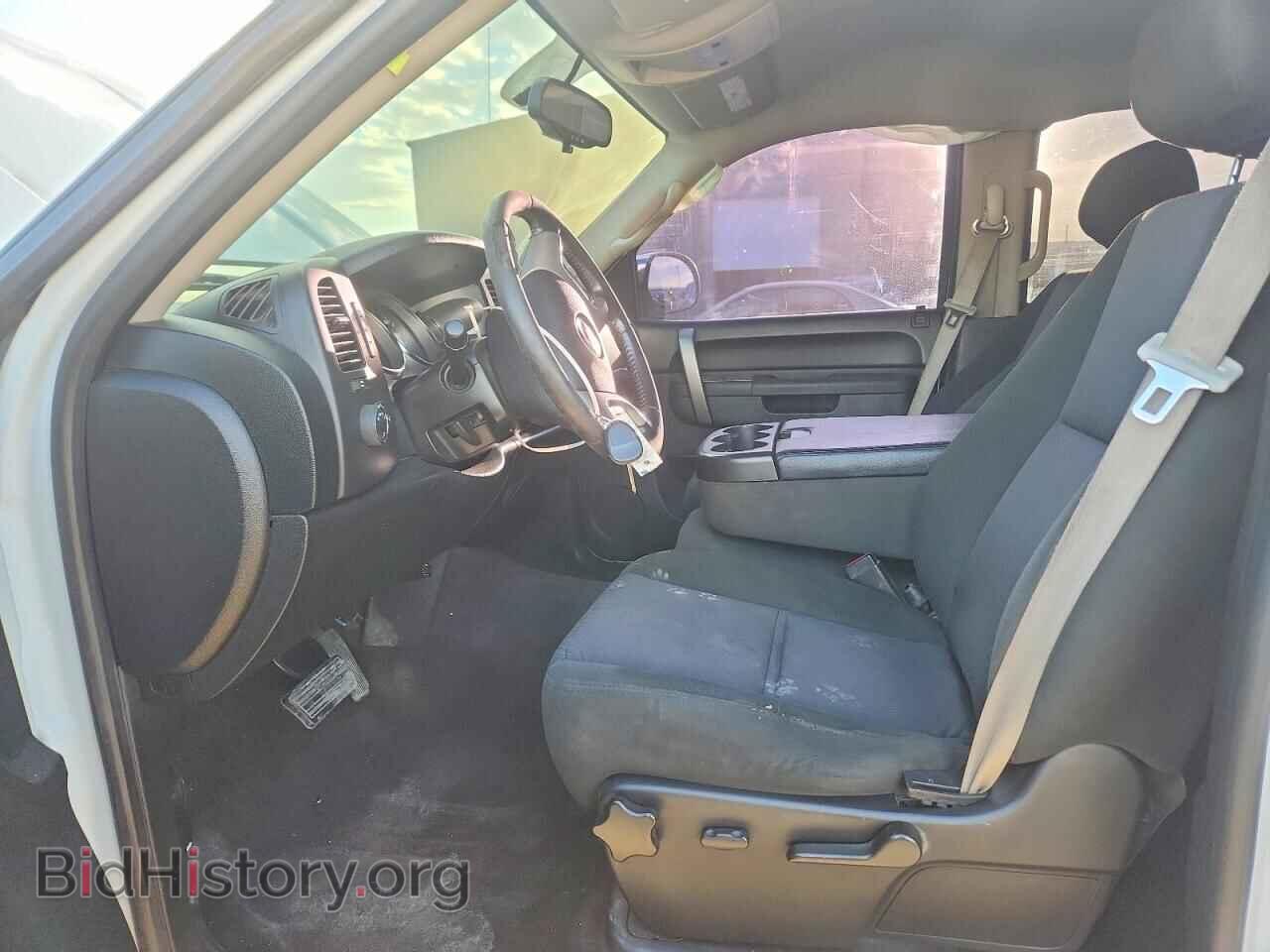 2013 Chevrolet SILVERADO (VIN 3GCPCSE04DG153105) — photo 7 of 12