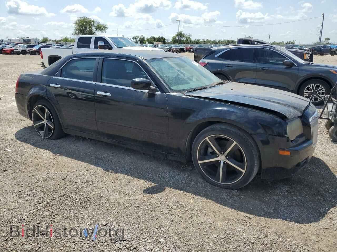 2010 CHRYSLER 300 - VIN: 2C3CA9CT1AH266200 - Фото 4