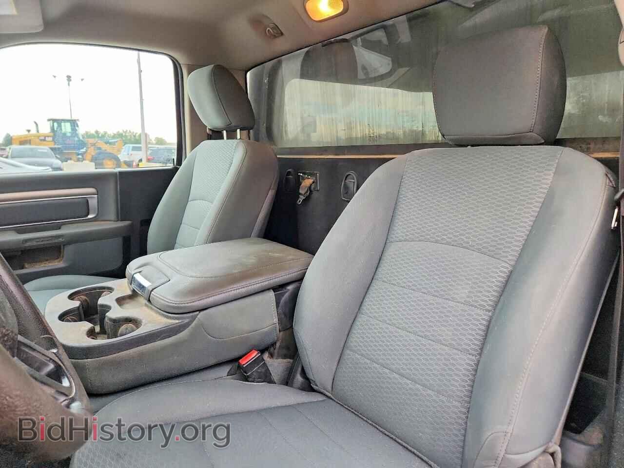 2018 RAM 1500 - VIN: 3C6JR7DTXJG219785 - Photo 10