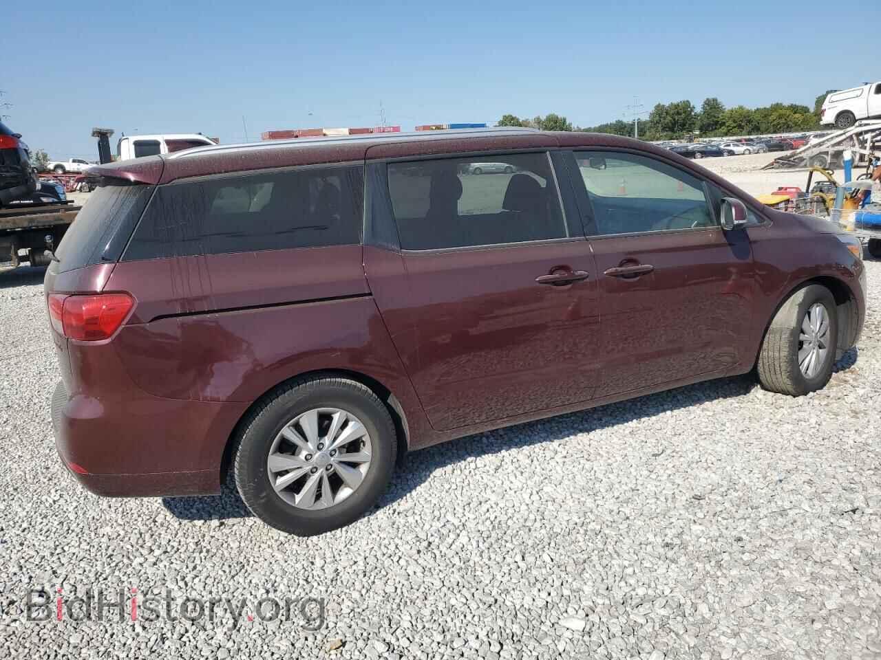 2017 KIA All Models - VIN: KNDMB5C18H6315425 - Photo 3