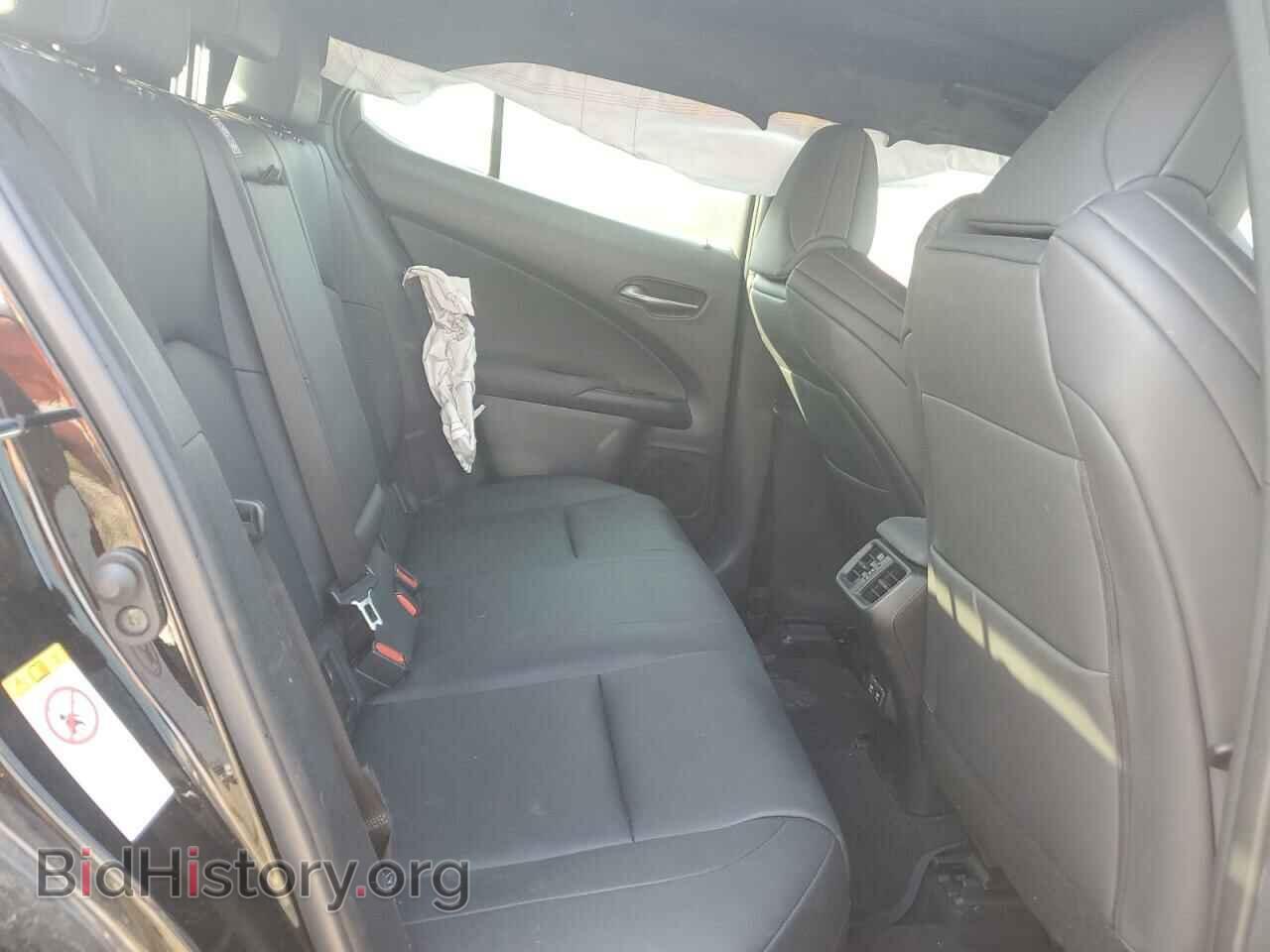 2019 LEXUS UX 200 - VIN: JTHY3JBH7K2000277 - Фото 10