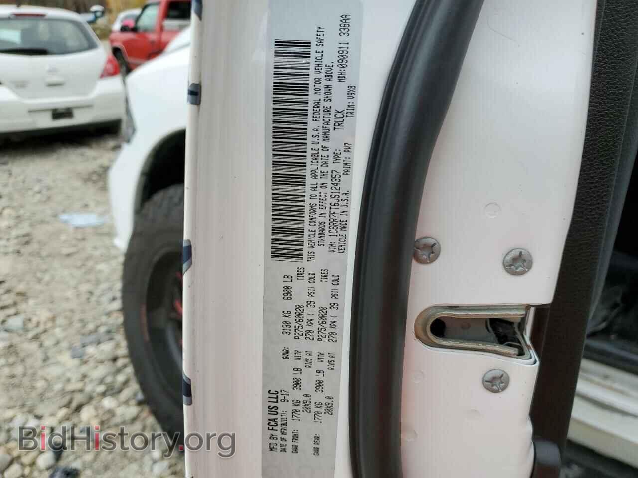 2018 RAM 1500 - VIN: 1C6RR7FT6JS124357 - Фото 12