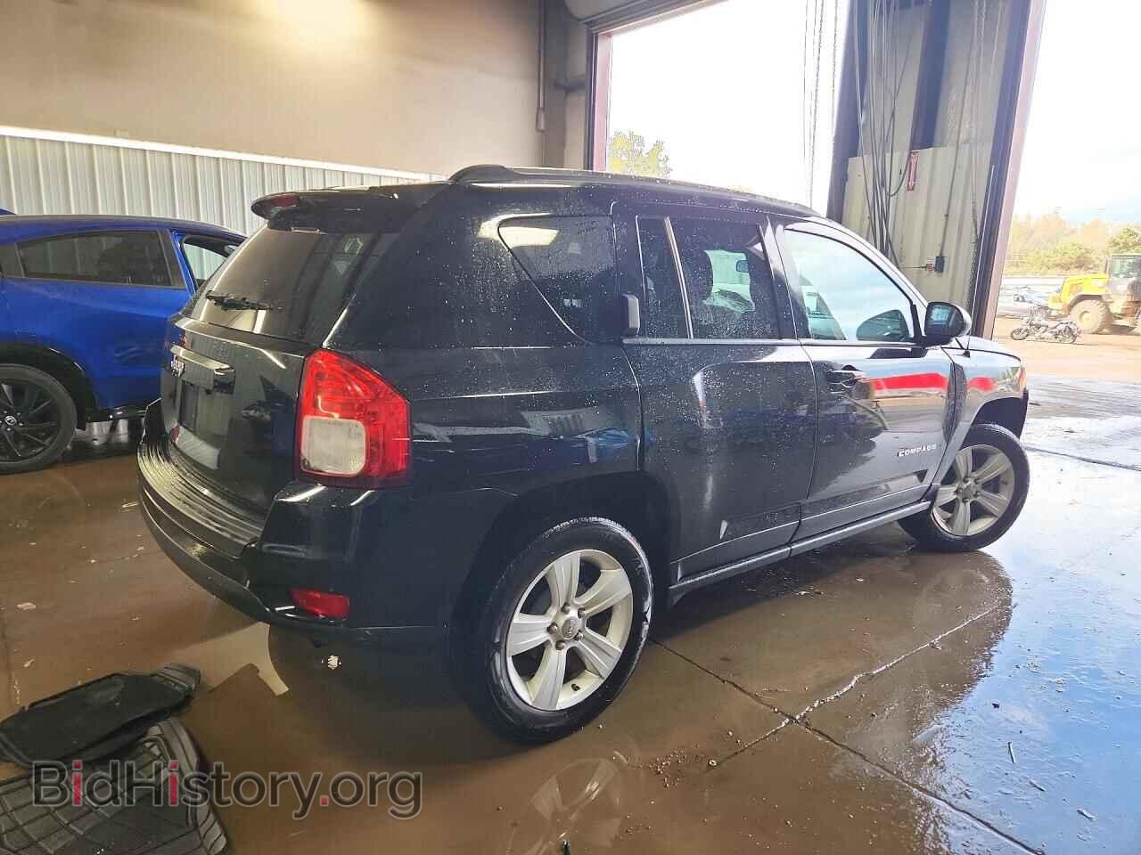 2012 JEEP COMPASS - VIN: 1C4NJCBA2CD573828 - Photo 3