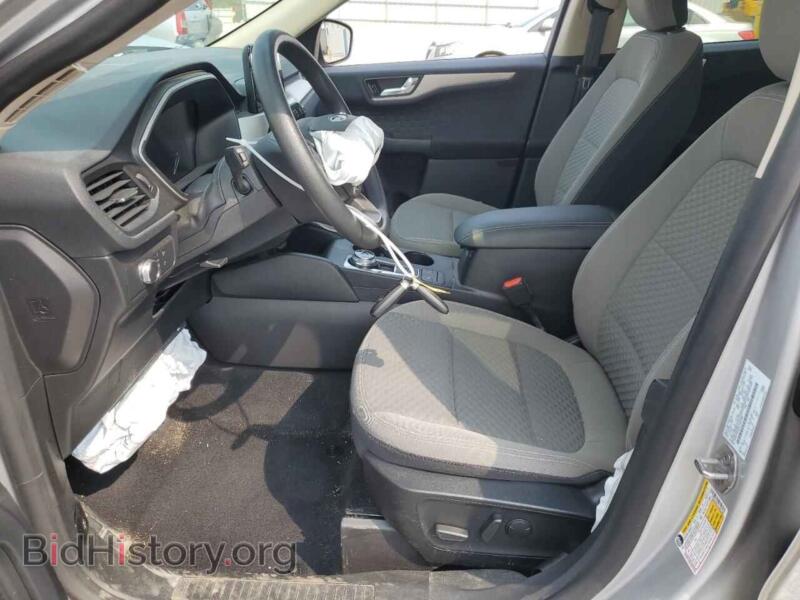 2020 Ford ESCAPE (VIN 1FMCU0G63LUA97585) — photo 7 of 15