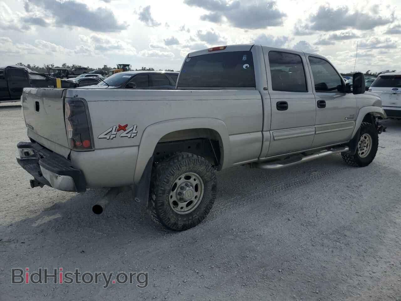 2006 CHEVROLET ALL Models - VIN: 1GCHK23D26F230247 - Фото 3