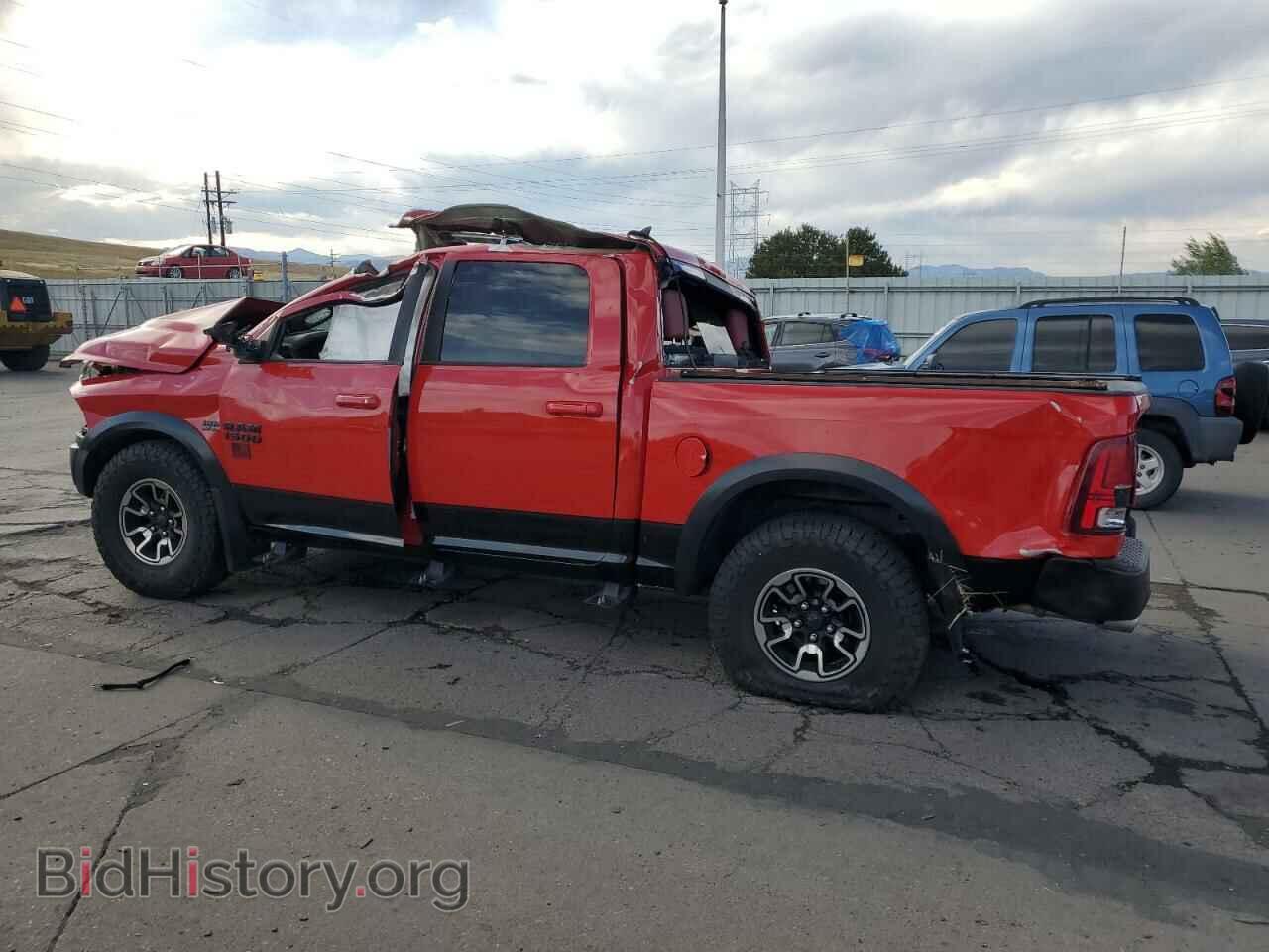 2017 RAM 1500 - VIN: 1C6RR7YT3HS607800 - Фото 2