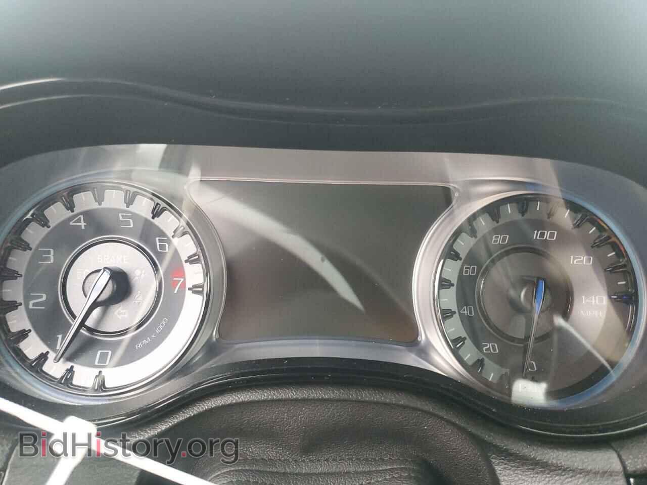 2017 CHRYSLER 300 - VIN: 2C3CCAGG9HH587016 - Фото 9