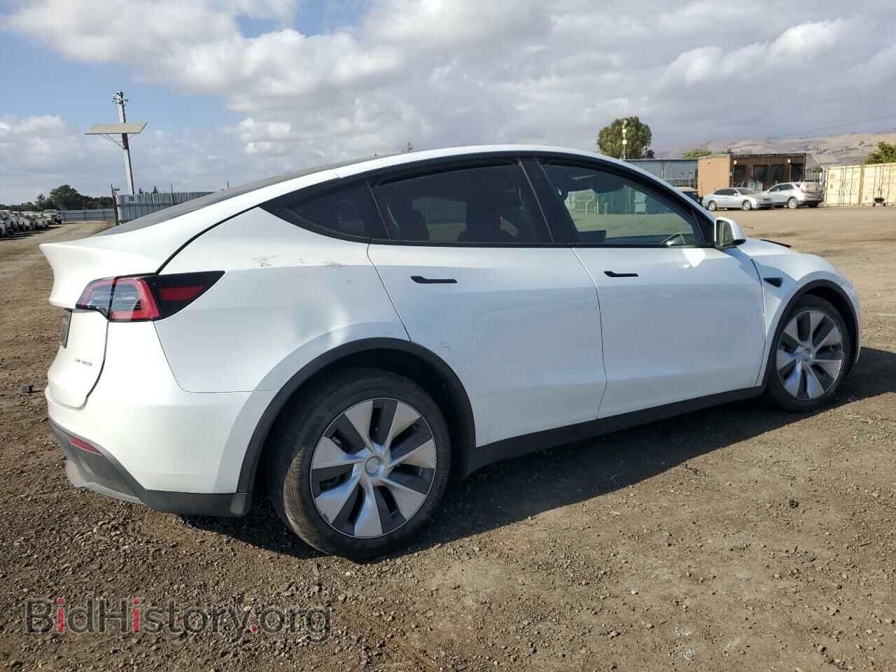 2023 TESLA MODEL Y - VIN: 7SAYGAEE2PF700514 - Фото 3