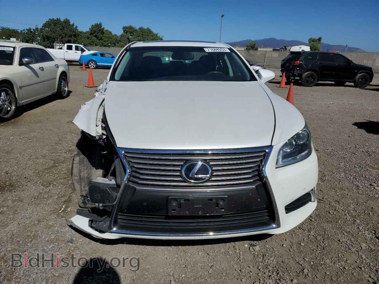 2014 LEXUS LS460 - VIN: JTHBL5EF0E5125891 - Photo 5