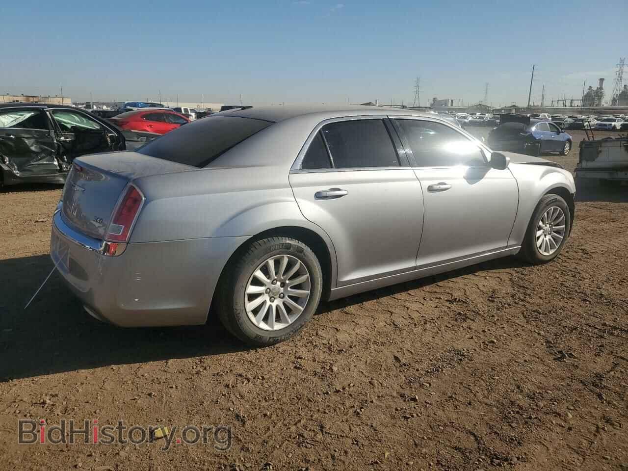 2013 CHRYSLER 300 - VIN: 2C3CCAAG1DH615281 - Фото 3